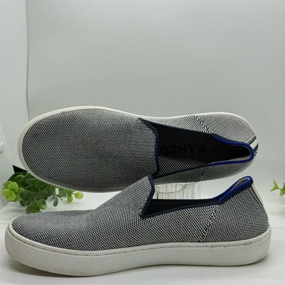 Rothy's The Orginal Slip On Sneakers Athletic Shoes Blue White Women's size 7 - Picture 1 of 9